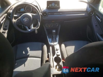 Zdjęcie 8 z 12 samochodu: 2018 TOYOTA YARIS IA BASE VIN:3MYDLBYV1JY333627 - miniatura