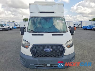 Piąte zdjęcie samochodu w środku: 2020 FORD TRANSIT 350 DELIVERY TRUCK VIN:1FDBW5Z82LKA95565 - miniatura