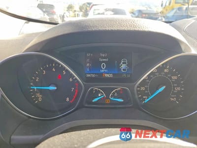 Zdjęcie 9 z 13 samochodu: 2018 FORD ESCAPE SE VIN:1FMCU0GD9JUA35555 - miniatura