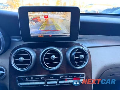 Zdjęcie 10 z 12 samochodu: 2018 MERCEDES-BENZ GLC 300 4MATIC VIN:WDC0G4KB2JV082572 - miniatura