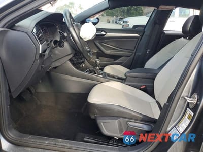 Zdjęcie 7 z 11 samochodu: 2019 VOLKSWAGEN JETTA S VIN:3VWC57BU2KM237190 - miniatura