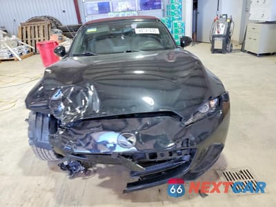 Piąte zdjęcie samochodu w środku: 2018 MAZDA MX-5 MIATA GRAND TOURING VIN:JM1NDAD78J0202030 - miniatura