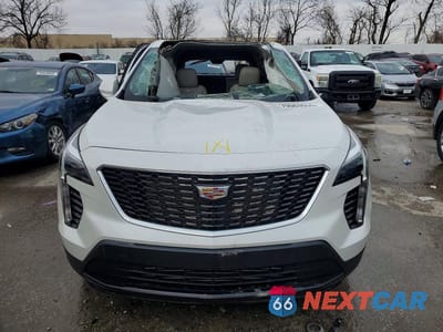 Piąte zdjęcie samochodu w środku: 2023 CADILLAC XT4 LUXURY VIN:1GYAZAR43PF111763 - miniatura
