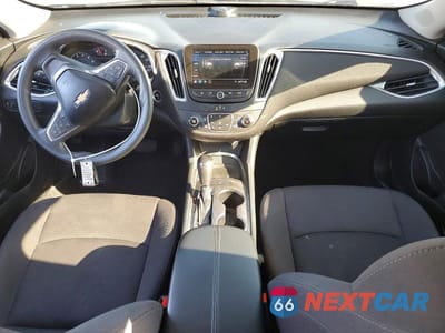 Zdjęcie 8 z 12 samochodu: 2020 CHEVROLET MALIBU LT VIN:1G1ZD5STXLF113013 - miniatura