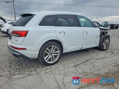 Trzecie zdjęcie samochodu z tyłu: 2025 AUDI Q7 PRESTIGE VIN:WA1VVBF73SD021499 - miniatura