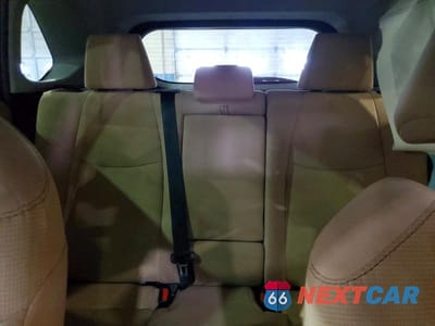 Zdjęcie 10 z 13 samochodu: 2019 TOYOTA RAV4 LE VIN:2T3G1RFV6KW031108 - miniatura