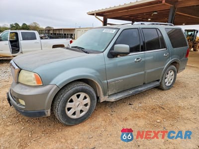 2005 LINCOLN NAVIGATOR 5LMFU27585LJ19201 - główne zdjęcie licytacji z USA - miniatura