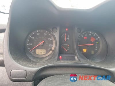 Zdjęcie 9 z 12 samochodu: 2005 MITSUBISHI OUTLANDER LS VIN:JA4LX31FX5U031313 - miniatura