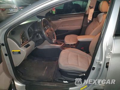 Zdjęcie 7 z 14 samochodu: 2017 HYUNDAI ELANTRA SE VIN:5NPD74LF9HH178749 - miniatura