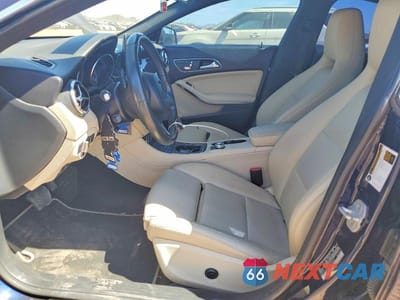 Zdjęcie 7 z 12 samochodu: 2018 MERCEDES-BENZ CLA 250 VIN:WDDSJ4EB4JN590642 - miniatura