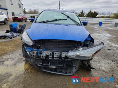 Piąte zdjęcie samochodu w środku: 2018 FORD FOCUS SEL VIN:1FADP3H27JL254668 - miniatura