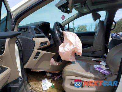 Zdjęcie 7 z 13 samochodu: 2019 HONDA ODYSSEY VIN:5FNRL6H72KB022427 - miniatura