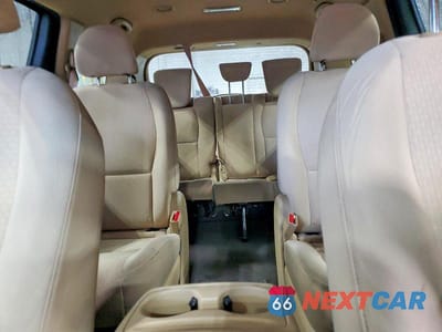 Zdjęcie 10 z 12 samochodu: 2017 KIA SEDONA LX VIN:KNDMB5C10H6227596 - miniatura