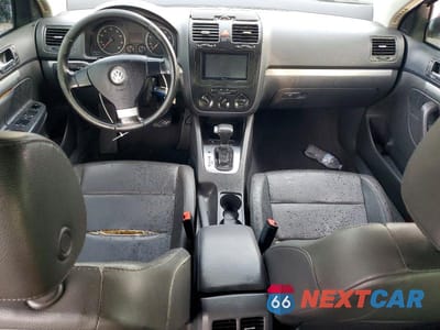 Zdjęcie 8 z 11 samochodu: 2006 VOLKSWAGEN JETTA 2.5 VIN:3VWRF71K16M818676 - miniatura