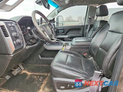 Zdjęcie 7 z 12 samochodu: 2015 CHEVROLET SILVERADO K2500 HEAVY DUTY LTZ VIN:1GC1KWEG8FF107360 - miniatura