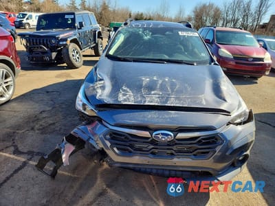 Piąte zdjęcie samochodu w środku: 2024 SUBARU CROSSTREK PREMIUM VIN:JF2GUADC1R8285482 - miniatura