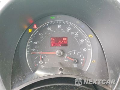 Zdjęcie 9 z 13 samochodu: 2006 VOLKSWAGEN BEETLE VIN:3VWRW31C56M406603 - miniatura
