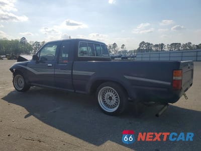 Drugie zdjęcie samochodu z przodu: 1990 TOYOTA PICKUP DELUXE VIN:JT4VN93DXL5016269 - miniatura