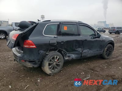 Trzecie zdjęcie samochodu z tyłu: 2014 VOLKSWAGEN TOUAREG V6 TDI VIN:WVGEP9BP4ED012146 - miniatura