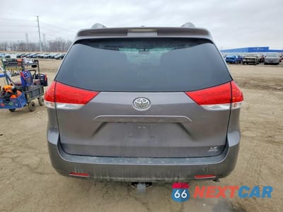 Zdjęcie 6 z 12 samochodu: 2012 TOYOTA SIENNA LE 7-PASSENGER VIN:5TDJK3DCXCS033559 - miniatura