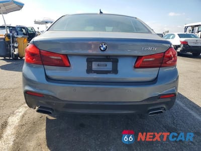 Zdjęcie 6 z 13 samochodu: 2019 BMW 540 I VIN:WBAJE5C5XKWW03691 - miniatura