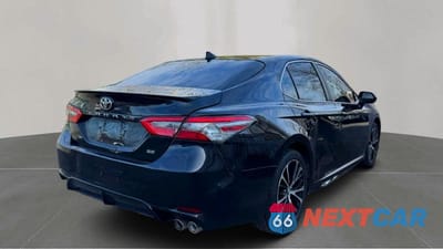 Czwarte zdjęcie samochodu z boku: 2019 TOYOTA CAMRY SE VIN:4T1B11HK5KU176132 - miniatura
