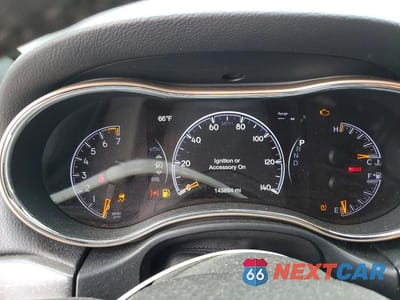 Zdjęcie 9 z 13 samochodu: 2017 JEEP GRAND CHEROKEE LIMITED VIN:1C4RJFBG2HC760443 - miniatura