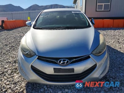 Piąte zdjęcie samochodu w środku: 2013 HYUNDAI ELANTRA COUPE GS VIN:KMHDH6AE1DU007430 - miniatura