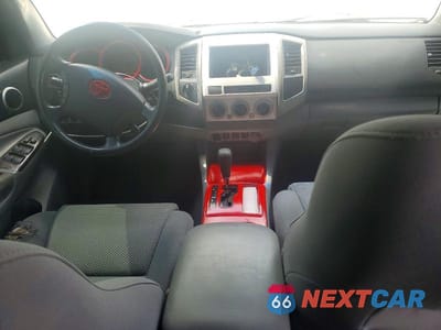 Zdjęcie 8 z 11 samochodu: 2009 TOYOTA TACOMA V6 VIN:3TMLU42N19M027784 - miniatura