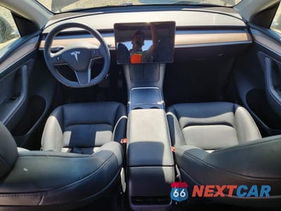 Zdjęcie 8 z 12 samochodu: 2025 TESLA MODEL Y VIN:7SAYGDED5SF256191 - miniatura