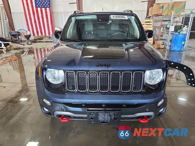 Piąte zdjęcie samochodu w środku: 2023 JEEP RENEGADE TRAILHAWK VIN:ZACNJDC13PPP35085 - miniatura