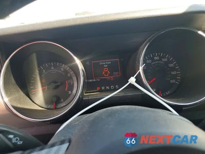 Zdjęcie 9 z 12 samochodu: 2015 FORD MUSTANG VIN:1FA6P8TH5F5310216 - miniatura