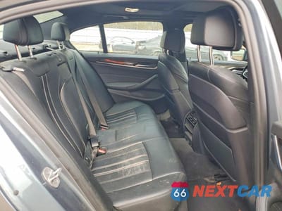 Zdjęcie 10 z 11 samochodu: 2018 BMW 530 XI VIN:WBAJA7C57JWA73169 - miniatura