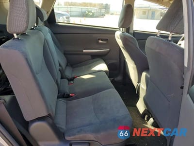 Zdjęcie 11 z 13 samochodu: 2014 TOYOTA PRIUS V THREE VIN:JTDZN3EU5EJ001619 - miniatura