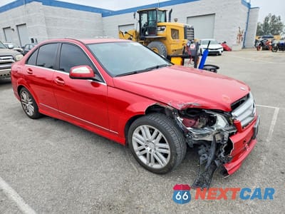 Czwarte zdjęcie samochodu z boku: 2009 MERCEDES-BENZ C 300 VIN:WDDGF54X59R077558 - miniatura