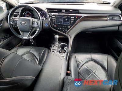 Zdjęcie 8 z 11 samochodu: 2018 TOYOTA CAMRY HYBRID XLE VIN:4T1B21HK6JU505013 - miniatura