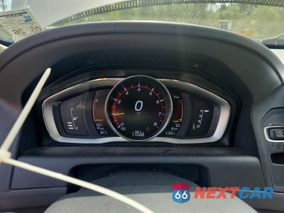 Zdjęcie 9 z 13 samochodu: 2016 VOLVO XC60 T6 PREMIER VIN:YV449MDK3G2874963 - miniatura