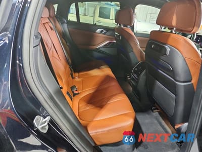 Zdjęcie 11 z 14 samochodu: 2025 BMW X6 M60I VIN:5UX43EX09S9Y95769 - miniatura