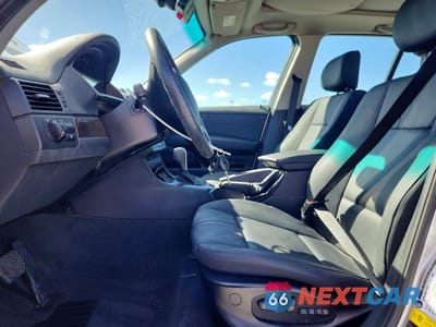 Zdjęcie 7 z 14 samochodu: 2007 BMW X3 3.0SI VIN:WBXPC93427WF18925 - miniatura