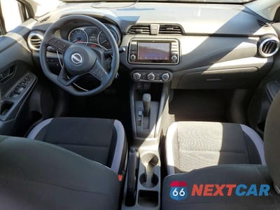 Zdjęcie 8 z 13 samochodu: 2025 NISSAN VERSA S VIN:3N1CN8DV9SL872432 - miniatura
