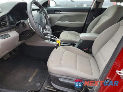 Zdjęcie 7 z 12 samochodu: 2019 HYUNDAI ELANTRA SEL VIN:KMHD84LF7KU779423 - miniatura