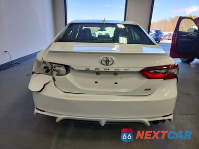 Zdjęcie 6 z 13 samochodu: 2024 TOYOTA CAMRY SE VIN:4T1G11AK1RU904913 - miniatura