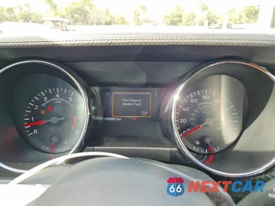 Zdjęcie 9 z 12 samochodu: 2016 FORD MUSTANG VIN:1FA6P8AM5G5335926 - miniatura