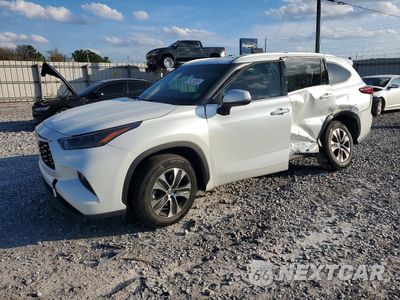 2022 TOYOTA HIGHLANDER HYBRID XLE 5TDGARAH7NS511701 - główne zdjęcie licytacji z USA - miniatura