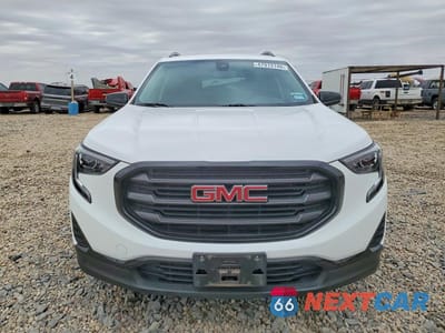 Piąte zdjęcie samochodu w środku: 2020 GMC TERRAIN SLE VIN:3GKALMEV7LL310813 - miniatura