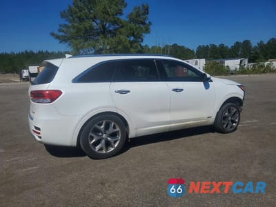 Trzecie zdjęcie samochodu z tyłu: 2017 KIA SORENTO SX V6 VIN:5XYPKDA58HG310137 - miniatura