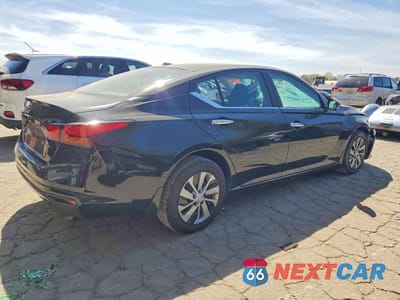 Trzecie zdjęcie samochodu z tyłu: 2019 NISSAN ALTIMA 2.5 S VIN:1N4BL4BV6KC240659 - miniatura