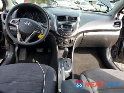 Zdjęcie 8 z 11 samochodu: 2017 HYUNDAI ACCENT SE VIN:KMHCT5AE7HU308178 - miniatura