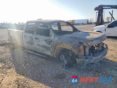 Czwarte zdjęcie samochodu z boku: 2014 CHEVROLET SILVERADO K2500 HEAVY DUTY LT VIN:1GC1KXC84EF169113 - miniatura