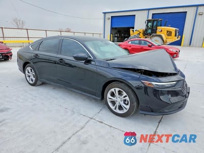 Czwarte zdjęcie samochodu z boku: 2025 HONDA ACCORD LX VIN:1HGCY1F22SA066505 - miniatura